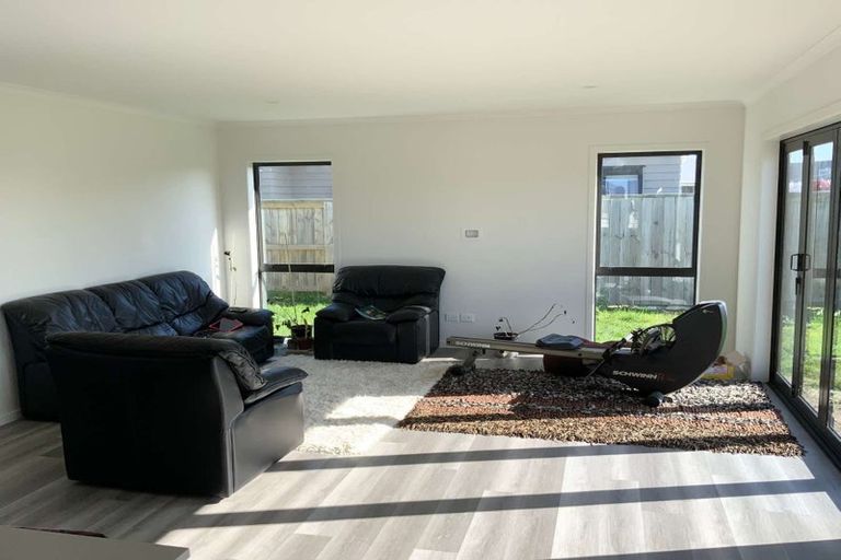 Photo of property in 20 Mcwatters Drive, Ngatea, 3503