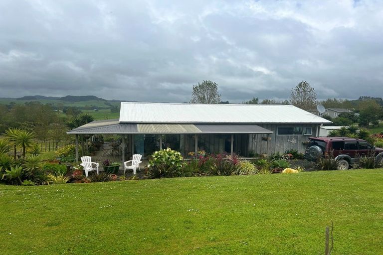 Photo of property in 39 Lara Lane, Kaiwaka, 0573