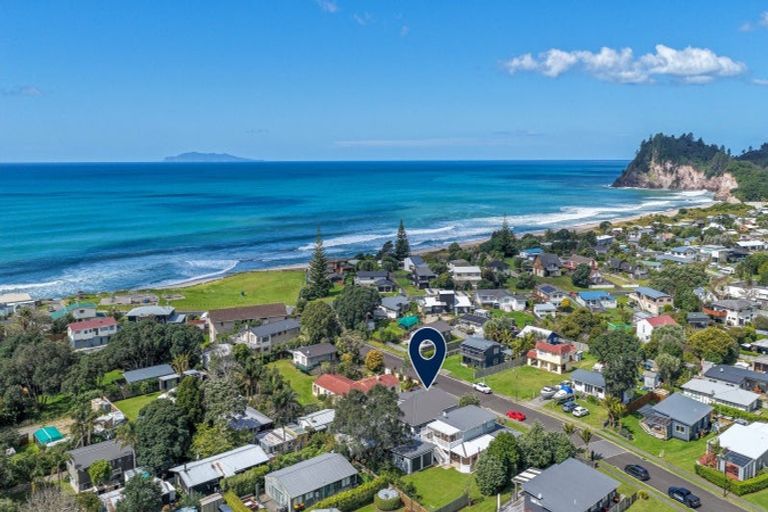 Photo of property in 10 Whiritoa Beach Road, Whiritoa, Whangamata, 3691