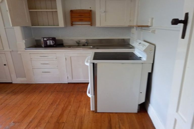 Photo of property in 15 Larch Street, Victoria, Rotorua, 3010