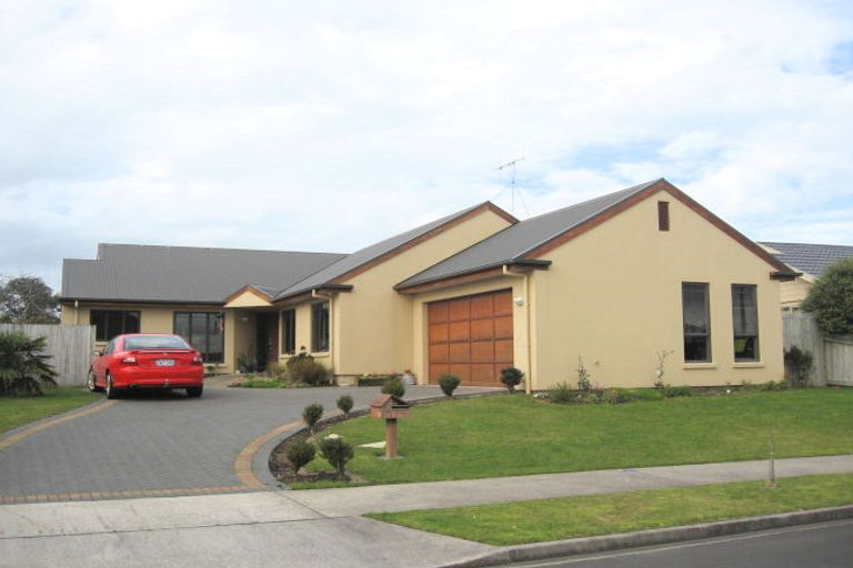 Photo of property in 14 Hampstead Way, Rototuna North, Hamilton, 3210