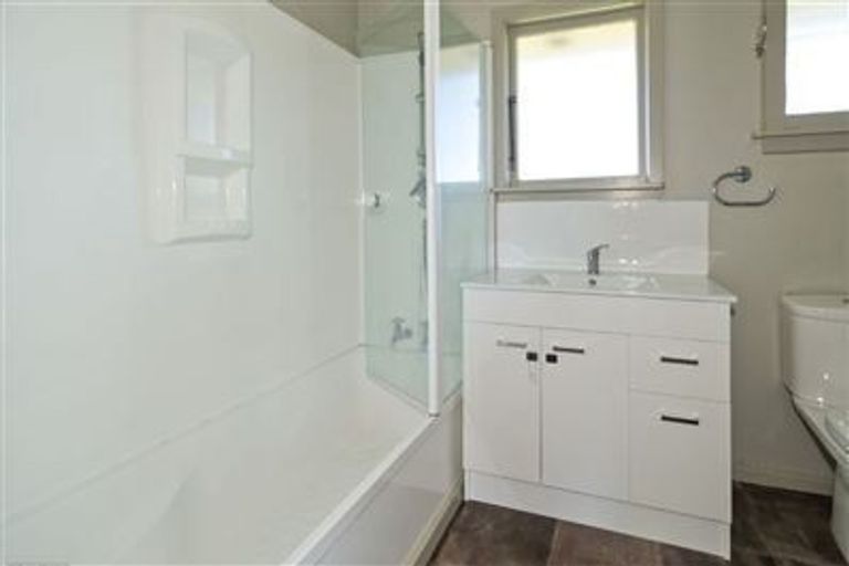 Photo of property in 23 Glencoe Street, Burnside, Christchurch, 8053