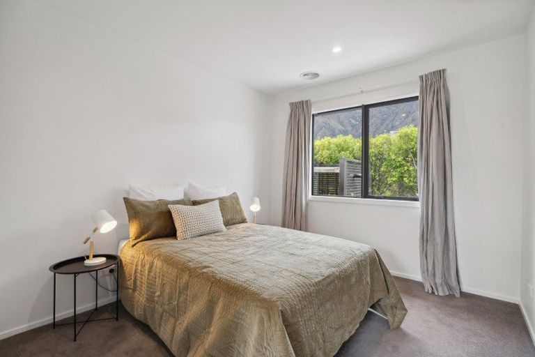 Photo of property in 4 Durness Court, Jacks Point, Queenstown, 9371