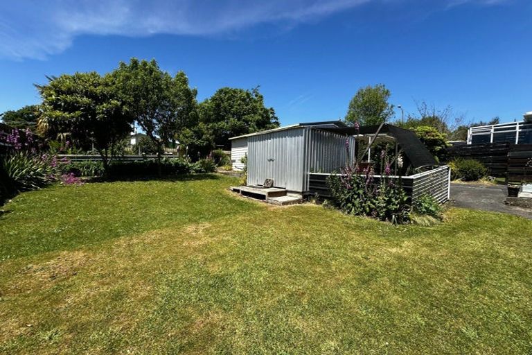 Photo of property in 17 Philip Street, Tokoroa, 3420