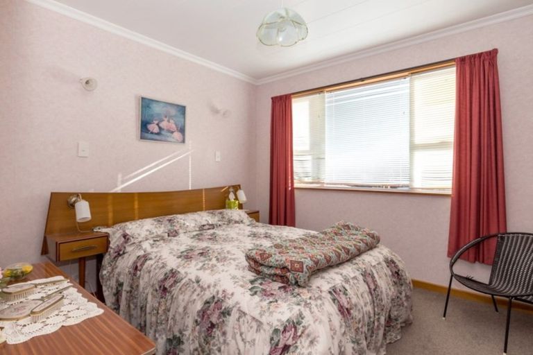 Photo of property in 26 Black Peak Road, Omarama, 9412