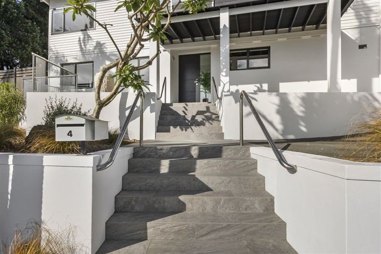 Photo of property in 4 Inga Road, Milford, Auckland, 0620