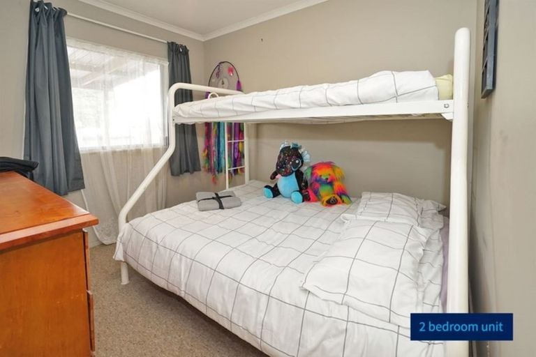 Photo of property in 12 Yeats Crescent, Fairfield, Hamilton, 3214