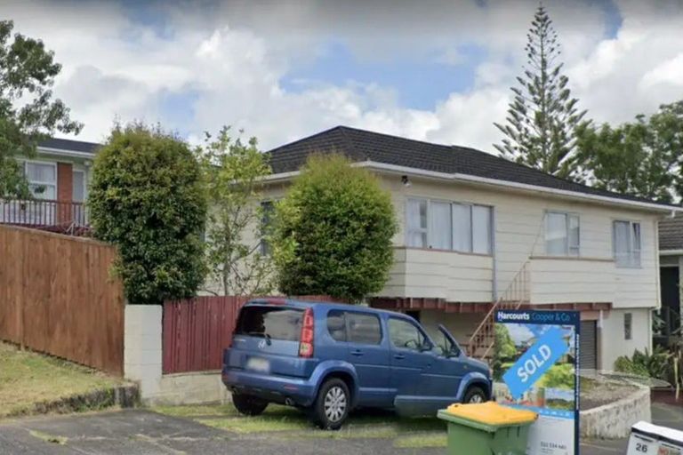 Photo of property in 1/26 Bayview Road, Bayview, Auckland, 0629