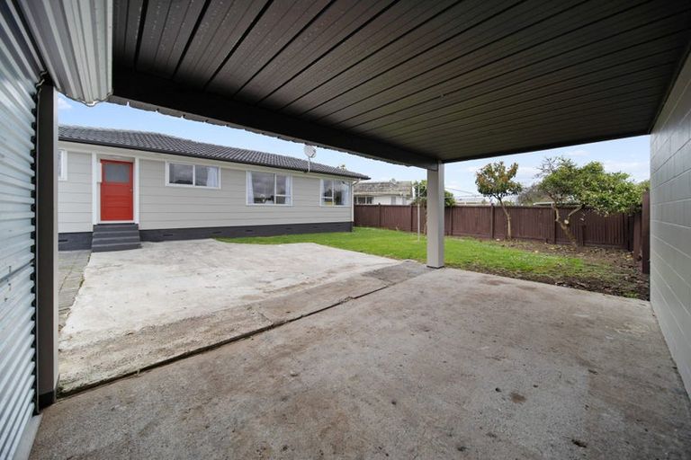 Photo of property in 46 Cottingham Crescent, Mangere East, Auckland, 2024