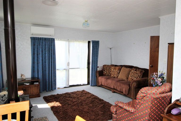 Photo of property in 81 Fergusson Street, Woodville, 4920