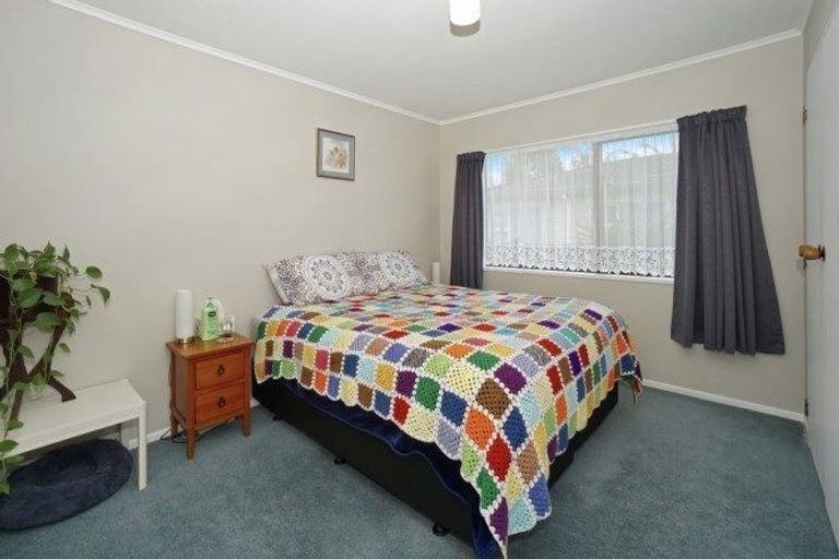 Photo of property in 2a Princess Street, Te Puke, 3119