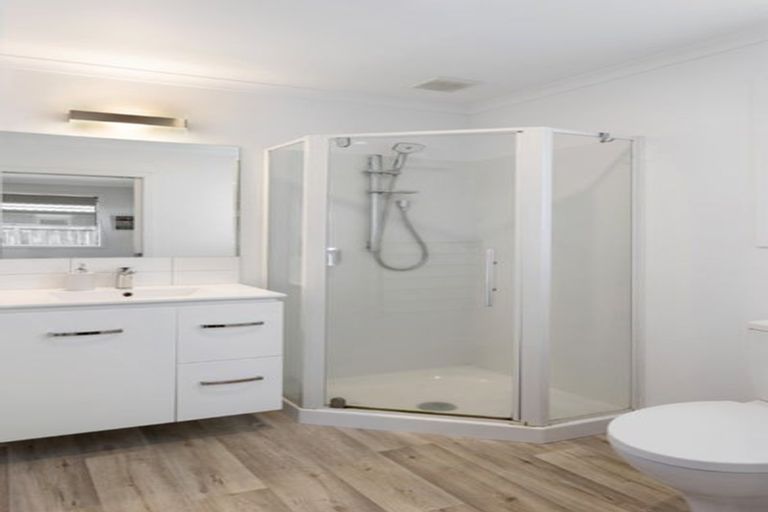 Photo of property in 8 Livingstone Drive, Papamoa Beach, Papamoa, 3118