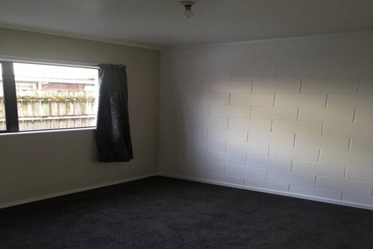 Photo of property in 16 Third Avenue, Avenues, Whangarei, 0110