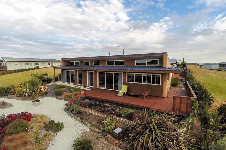 Photo of property in 12 Hillside Avenue, Mangawhai Heads, Mangawhai, 0505