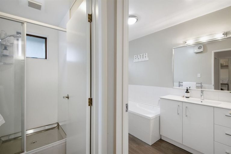 Photo of property in 27b Montclare Avenue, Ilam, Christchurch, 8041