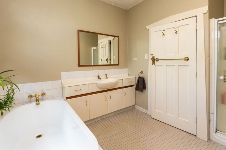 Photo of property in 61 Hawthorne Street, Strowan, Christchurch, 8052