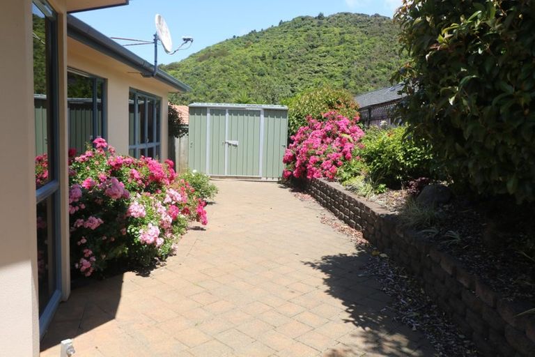 Photo of property in 34 Birkinshaw Grove, Riverstone Terraces, Upper Hutt, 5018