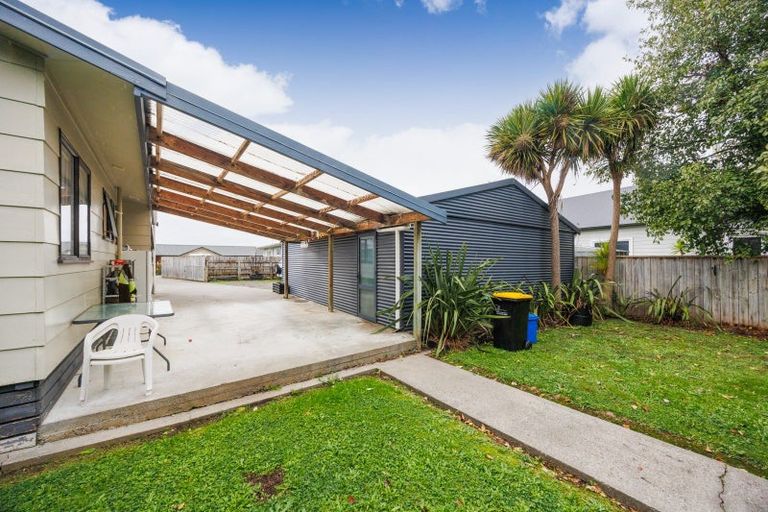 Photo of property in 92c Sherwill Street West, Feilding, 4702