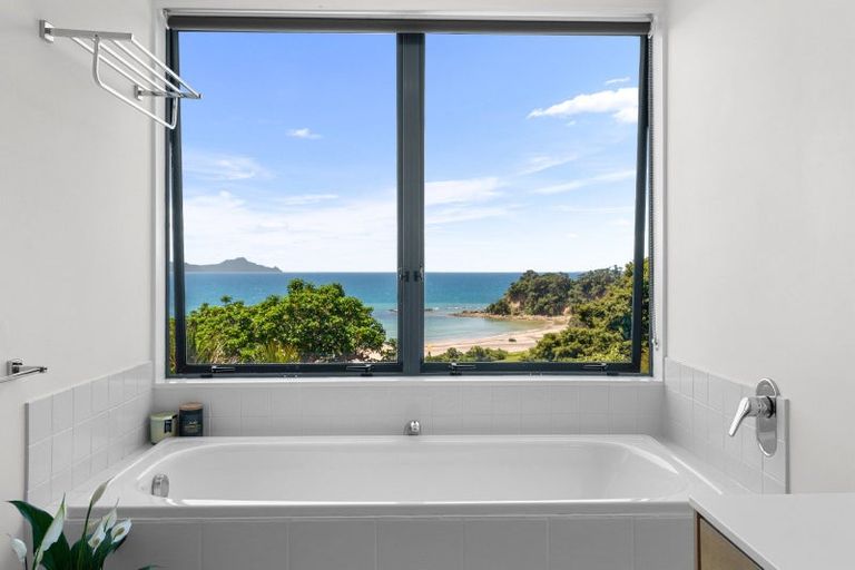 Photo of property in 20 Anderson Place, Langs Beach, Waipu, 0582
