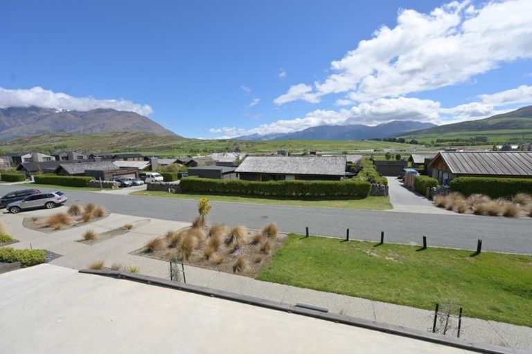 Photo of property in 29a Rannoch Drive, Jacks Point, Queenstown, 9371