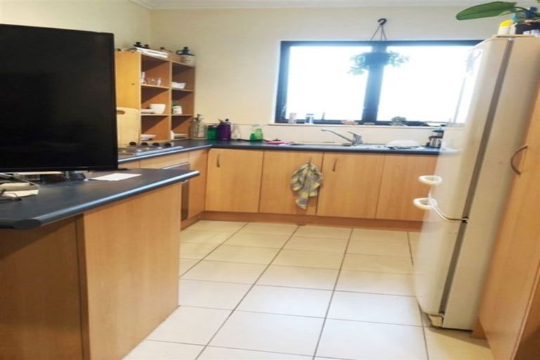 Photo of property in 1 Derwent Street, Morningside, Auckland, 1022