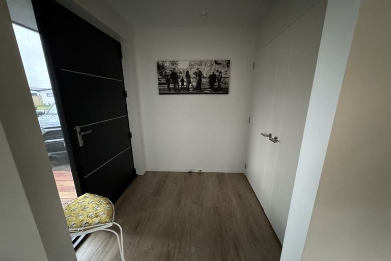 Photo of property in 30 Marcoola Drive, Rolleston, 7614