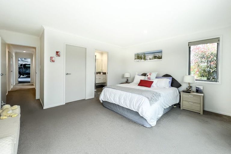 Photo of property in 18 Digby Place, Waipu, 0510