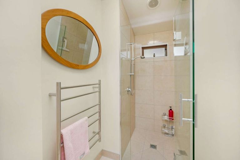 Photo of property in 72 Puketapu Road, Taradale, Napier, 4112