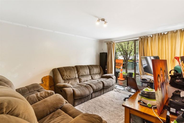 Photo of property in 34 Brentford Place, Manurewa, Auckland, 2102