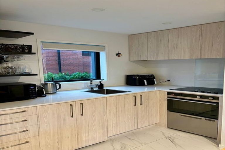 Photo of property in 9/1 Milne Crescent, Taita, Lower Hutt, 5011