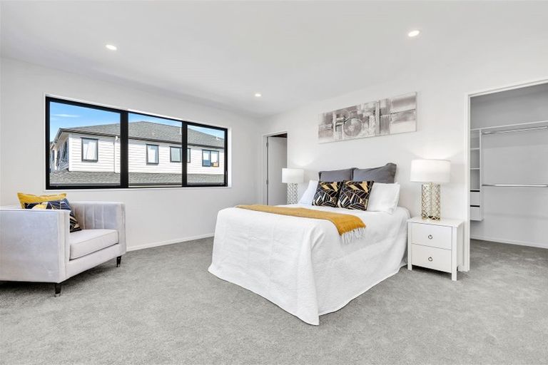 Photo of property in 48 Hikuawa Road, Flat Bush, Auckland, 2019