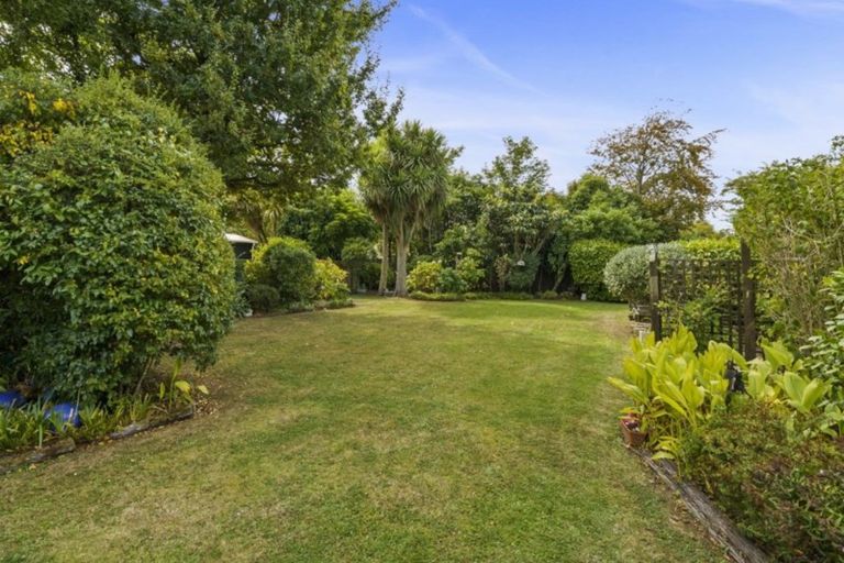 Photo of property in 303 Botanical Road, West End, Palmerston North, 4412