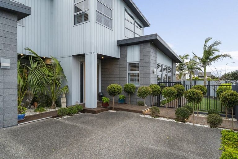 Photo of property in 64 Sandhurst Drive, Papamoa Beach, Papamoa, 3118