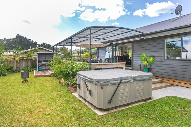 Photo of property in 23 Victoria Street, Coromandel, 3506
