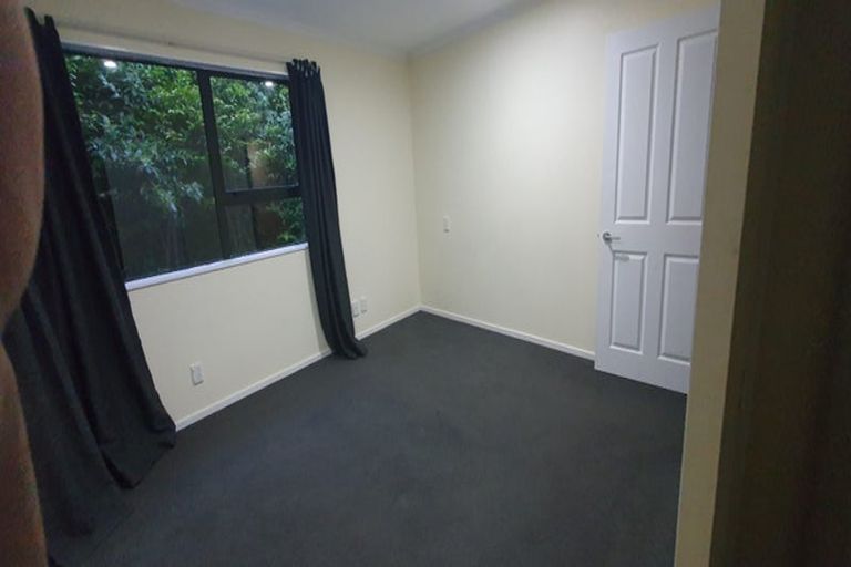 Photo of property in 43 Vasanta Avenue, Ngaio, Wellington, 6035