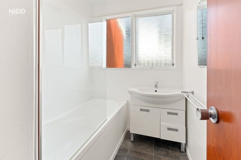 Photo of property in 107a Easther Crescent, Kew, Dunedin, 9012