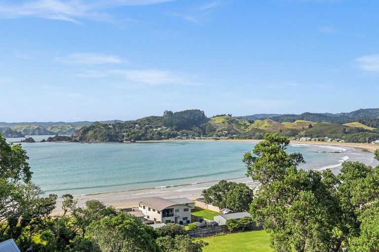 Photo of property in 34 Ohawini Road, Oakura, Hikurangi, 0184