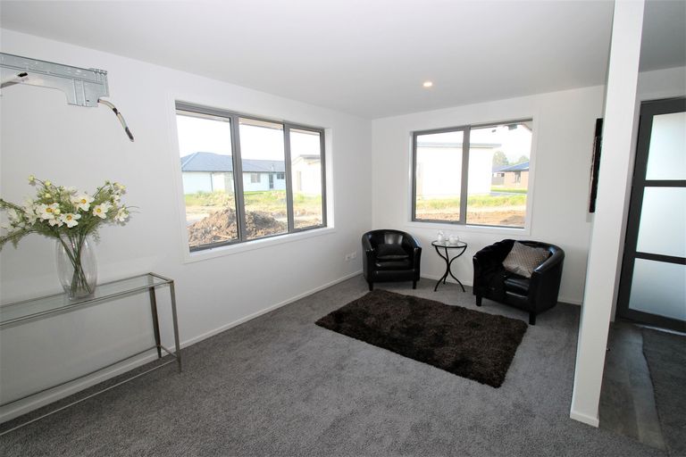 Photo of property in 6 Aviation Lane, Mosgiel, 9024