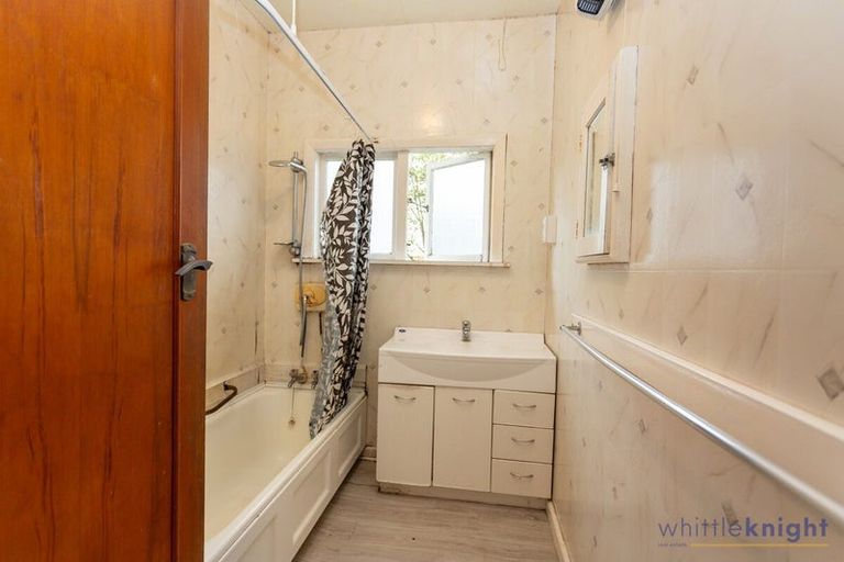 Photo of property in 34 Ottawa Road, Wainoni, Christchurch, 8061