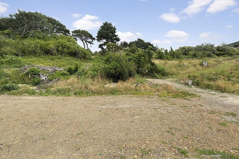 Photo of property in 373 Makara Road, Makara, Karori, 6972