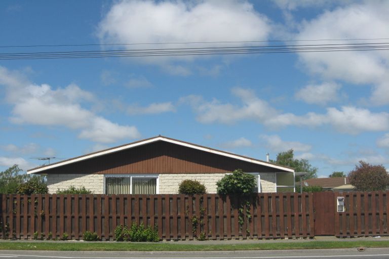 Photo of property in 325 Sawyers Arms Road, Bishopdale, Christchurch, 8053