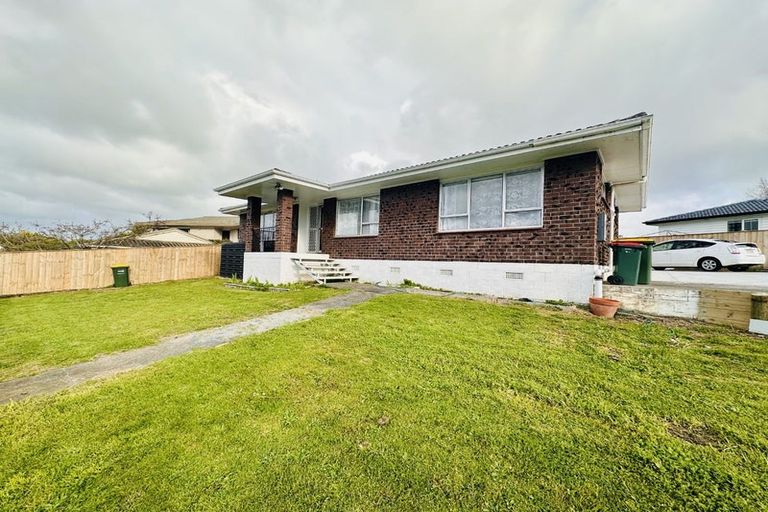 Photo of property in 86 Rosehill Drive, Rosehill, Papakura, 2113
