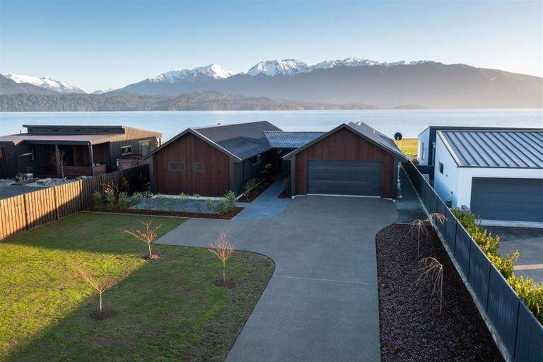 Photo of property in 70 South Arm Drive, Te Anau, 9600