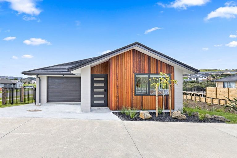 Photo of property in 65 John Andrew Drive, Warkworth, 0981