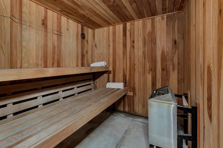 Photo of property in 82 Cartwright Road, Onerahi, Whangarei, 0110