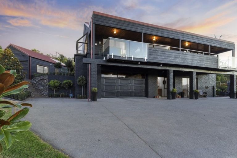 Photo of property in 11 Perkins Drive, Minden, Tauranga, 3176