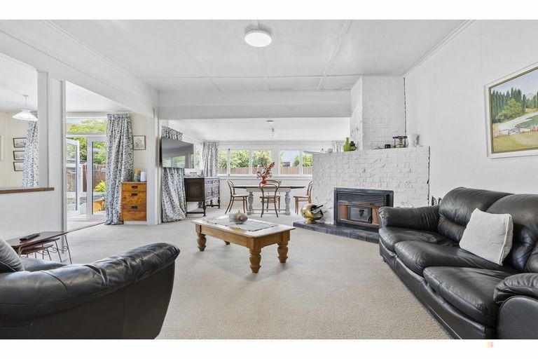 Photo of property in 26 Jollie Street, Geraldine, 7930