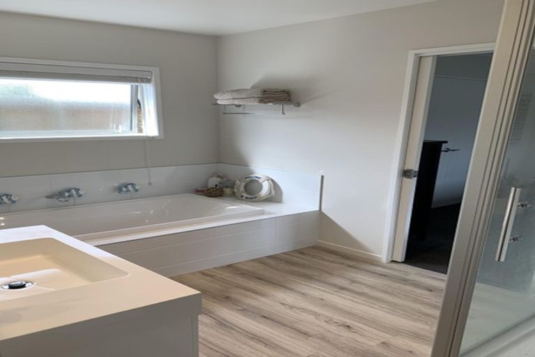 Photo of property in 23 Barnard Street, Kaiapoi, 7630