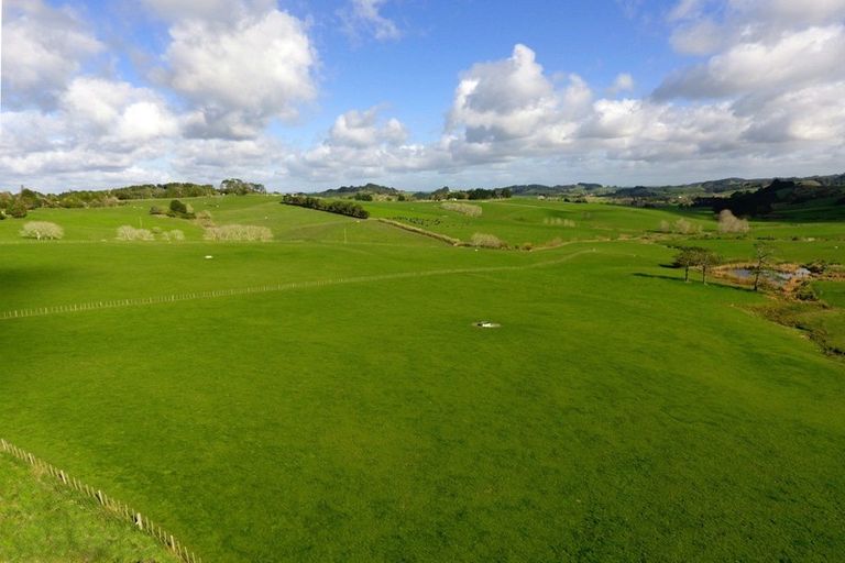 Photo of property in 159 School Road, Te Arai, Wellsford, 0974