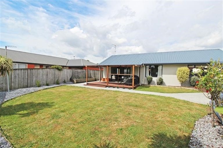 Photo of property in 15 Duffy Place, Stoke, Nelson, 7011